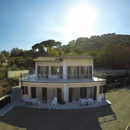 Francesca Quadri A דירה Rio dellʼElba